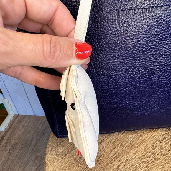 Goldendoodle White Dog Bag Charm Poodle Purse Charm Dog lover Gift NEW FAST SHIP - Picture 5 of 9